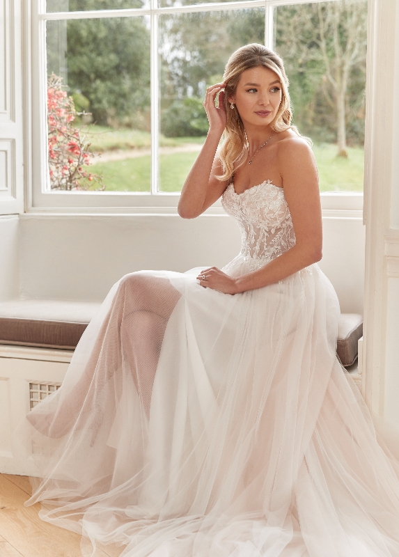 Image 1 from Abbey Bridal