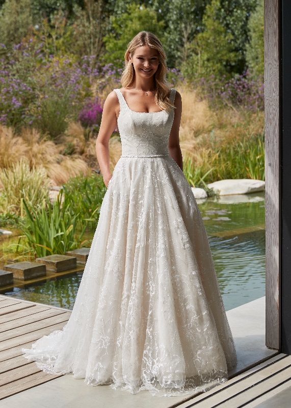 Gallery image 8: abbey-bridal