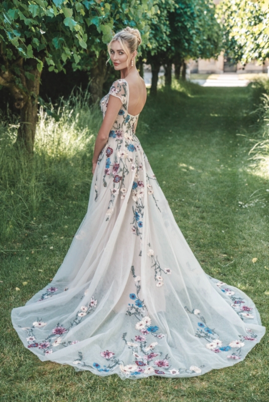 Gallery image 14: abbey-bridal