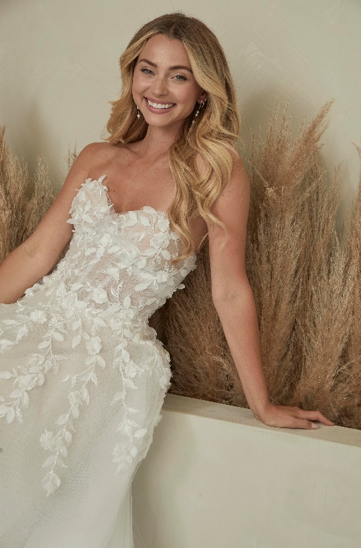 Gallery image 27: abbey-bridal