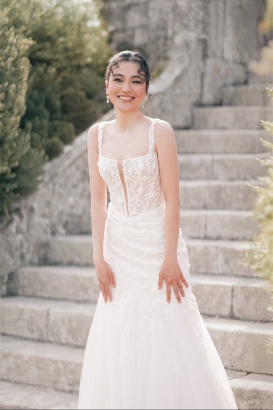 Gallery image 31: abbey-bridal