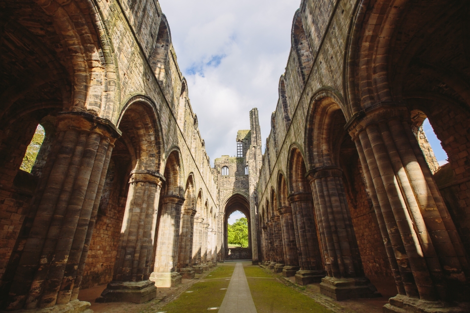 Gallery image 1: kirkstall-abbey