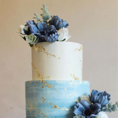 Experts reveal the top five wedding cake trends