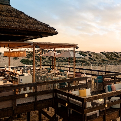 Honeymoon News: Quinta do Lago Resort has introduced a new beach bar