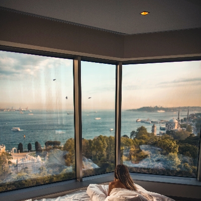 Discover luxury honeymoon packages with bespoke travel company SevenTravel