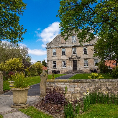 Wedding News: Experience a fairytale wedding day at Hellaby Hall