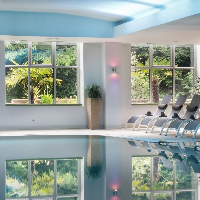 Wedding News: Hudderfield's Titanic Spa opens its new mud chamber