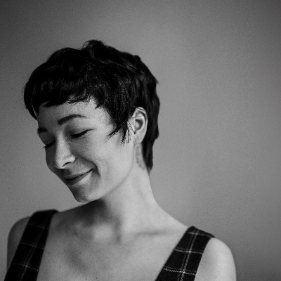 Wedding News: Making Yorkshire Proud, Hollie Mateer