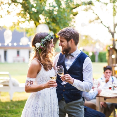 Wedding News: 2025 wedding wine trends unveiled by Laithwaites