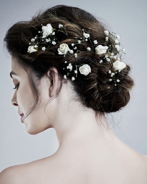 Yorkshire's Westrow Bridal Hair Specialists has unveiled its latest bridal headwear collection: Image 2