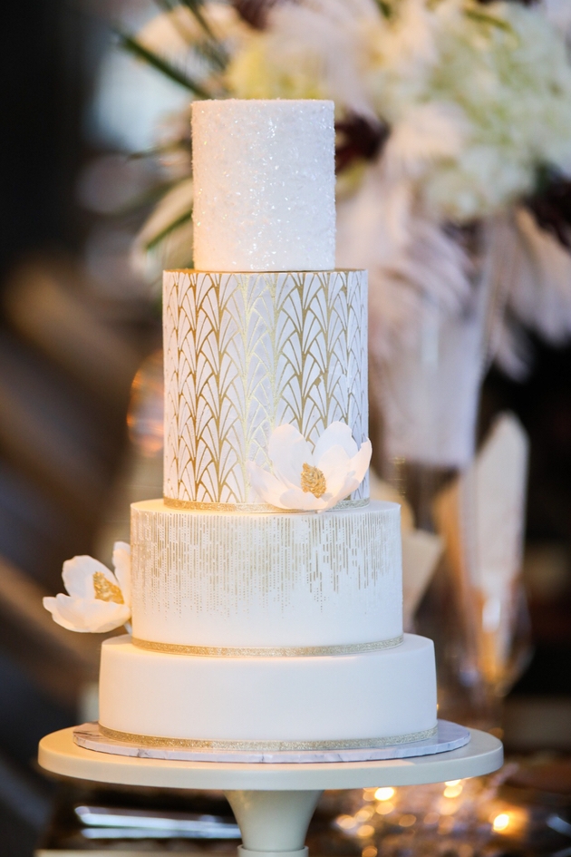 Check out Yorkshire wedding cake company Elizabeth Balaban Cake Design: Image 1