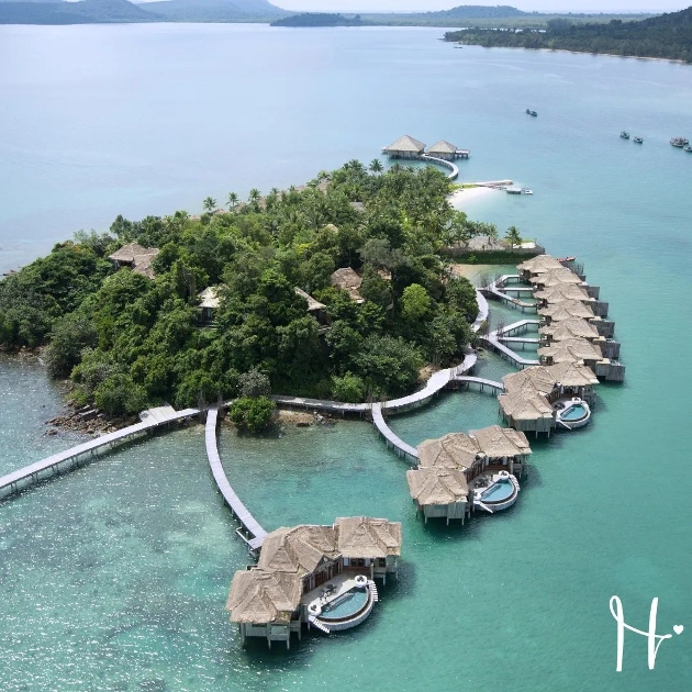 Birdseye view of Song Saa Private Island Resort