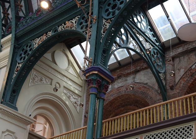 Design feature at Doncaster Corn Exchange 