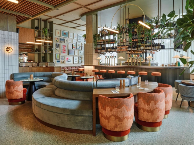 hotel bar