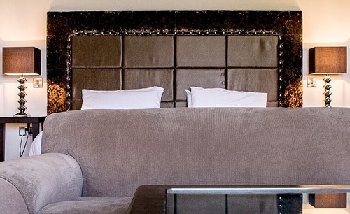 Peak Edge Hotel at The Red Lion