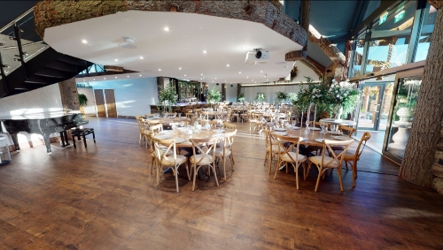 Image 5 from Oaklands Wedding Venue