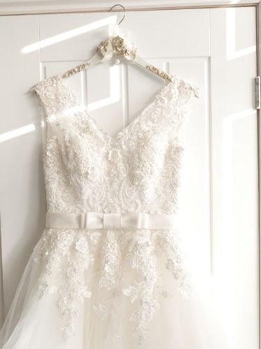 Image 1 from Luxury Hangers by Alda